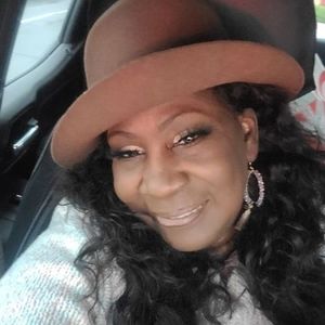 Meet your Posher, Tonya